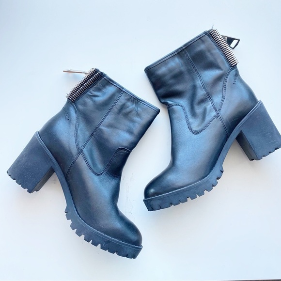 STEVE MADDEN Invito Back Zip Leather Chunky Ankle Boots NEW Biker 90’s - Picture 3 of 10